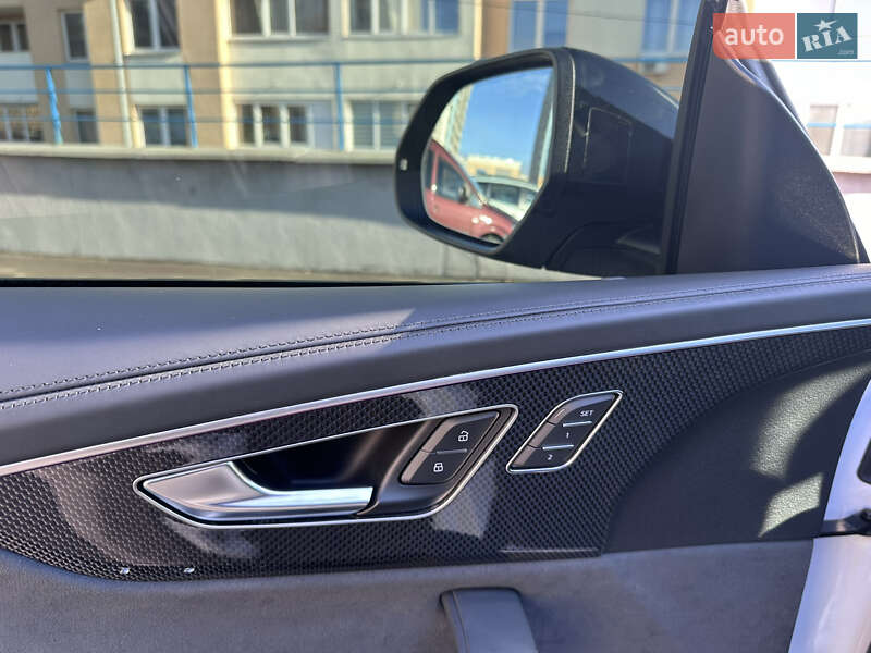 Позашляховик / Кросовер Audi SQ8 2022 в Києві