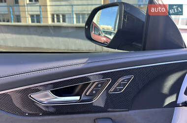 Позашляховик / Кросовер Audi SQ8 2022 в 