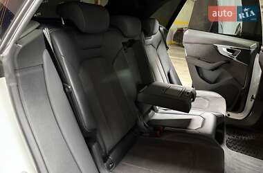 Внедорожник / Кроссовер Audi SQ8 2021 в Киеве