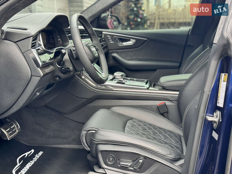 Позашляховик / Кросовер Audi SQ8 2021 в Києві