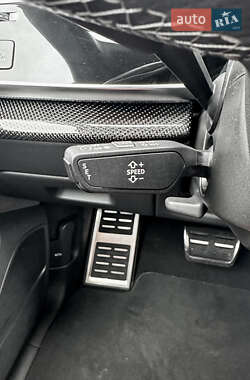Внедорожник / Кроссовер Audi SQ8 2021 в 