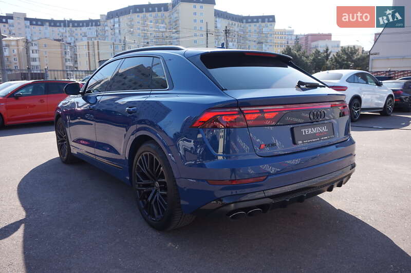 Позашляховик / Кросовер Audi SQ8 2024 в Одесі