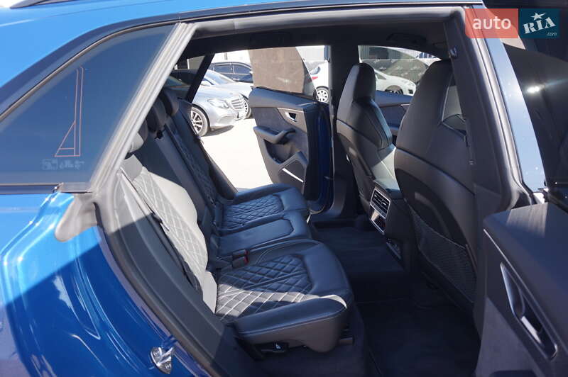 Позашляховик / Кросовер Audi SQ8 2024 в Одесі