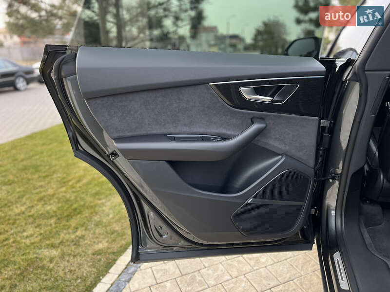 Позашляховик / Кросовер Audi SQ8 2024 в Одесі