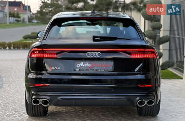 Позашляховик / Кросовер Audi SQ8 2021 в 