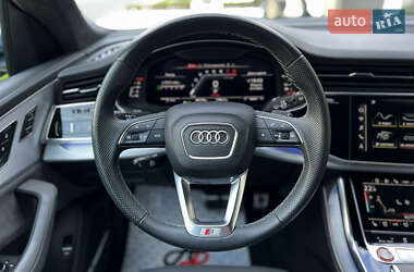 Позашляховик / Кросовер Audi SQ8 2021 в 