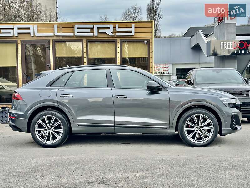 Позашляховик / Кросовер Audi SQ8 2025 в Києві