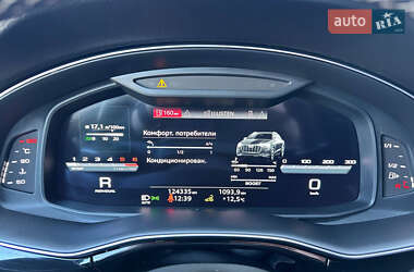 Внедорожник / Кроссовер Audi SQ8 2020 в 