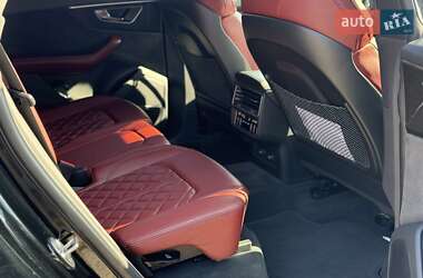 Внедорожник / Кроссовер Audi SQ8 2021 в 