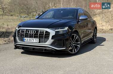 Внедорожник / Кроссовер Audi SQ8 2021 в 