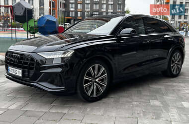 Внедорожник / Кроссовер Audi SQ8 2021 в 