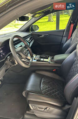 Внедорожник / Кроссовер Audi SQ8 2024 в 