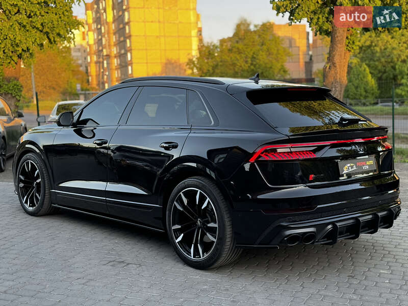 Позашляховик / Кросовер Audi SQ8 2020 в Вінниці