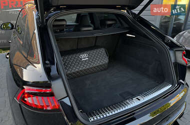 Позашляховик / Кросовер Audi SQ8 2020 в 