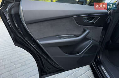 Позашляховик / Кросовер Audi SQ8 2020 в 