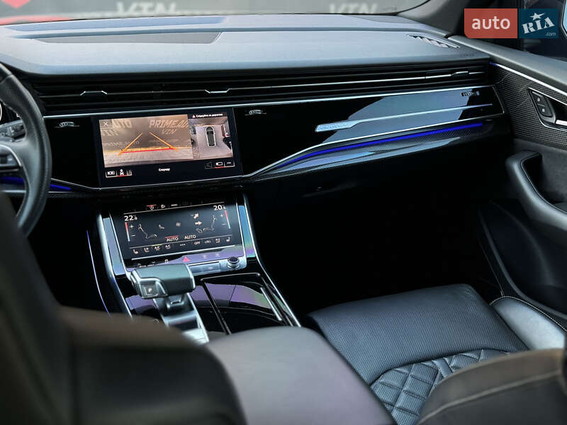 Позашляховик / Кросовер Audi SQ8 2020 в Вінниці