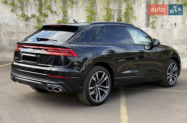 Внедорожник / Кроссовер Audi SQ8 2019 в 