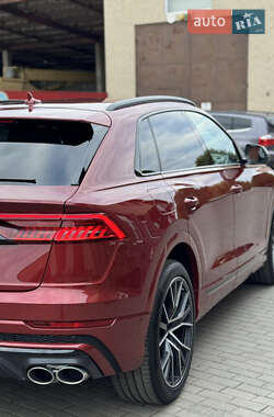 Внедорожник / Кроссовер Audi SQ8 2020 в 