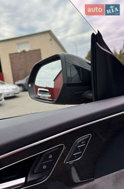 Внедорожник / Кроссовер Audi SQ8 2020 в 
