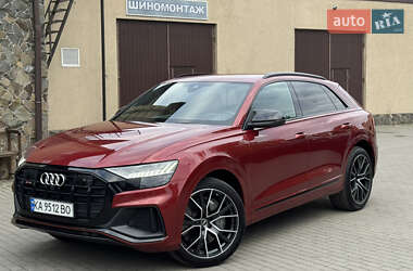 Внедорожник / Кроссовер Audi SQ8 2020 в 
