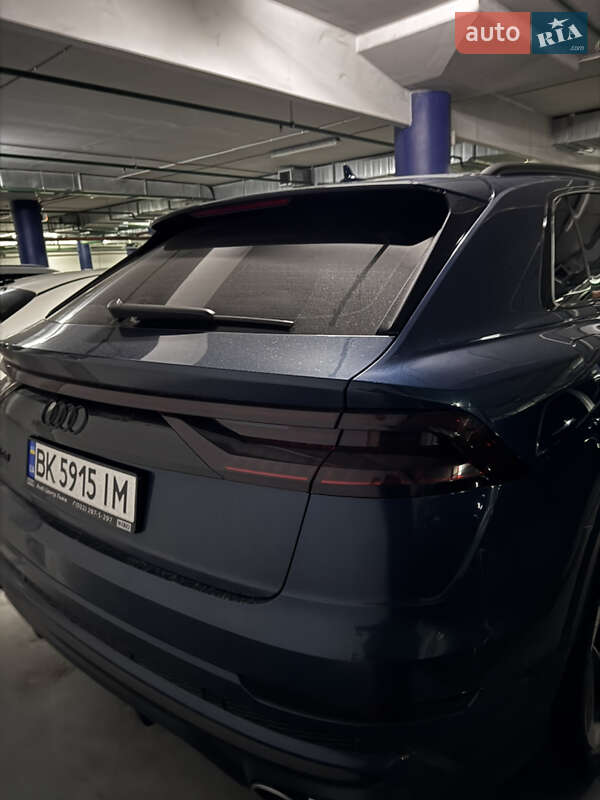 Внедорожник / Кроссовер Audi SQ8 2021 в Киеве
