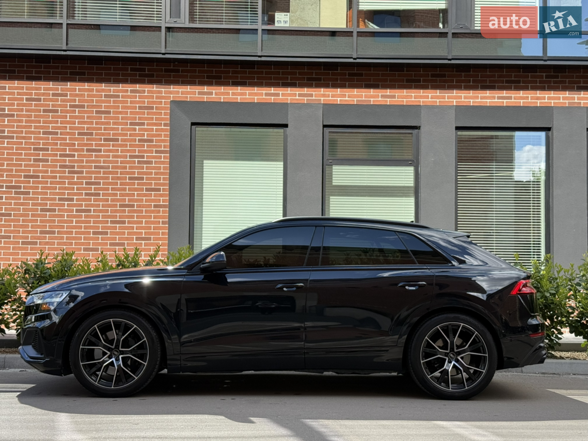 2021 Audi SQ8 - мініатюра 14