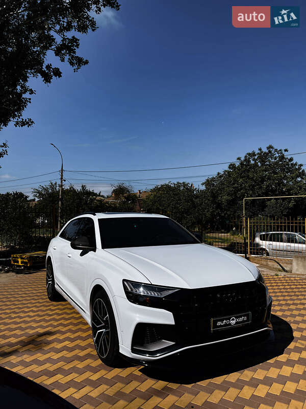 Внедорожник / Кроссовер Audi SQ8 2020 в Николаеве