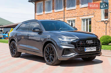 Внедорожник / Кроссовер Audi SQ8 2023 в 