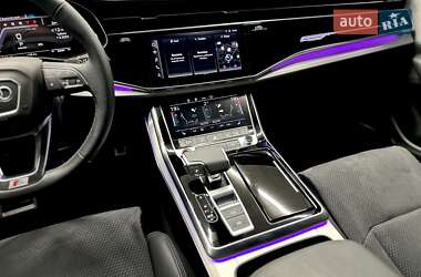 Внедорожник / Кроссовер Audi SQ8 2024 в 