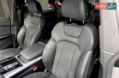 Внедорожник / Кроссовер Audi SQ8 2024 в 