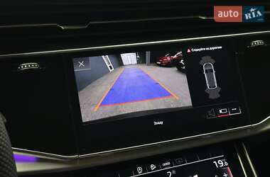 Внедорожник / Кроссовер Audi SQ8 2024 в 
