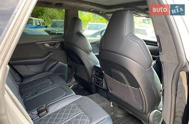 Внедорожник / Кроссовер Audi SQ8 2020 в 