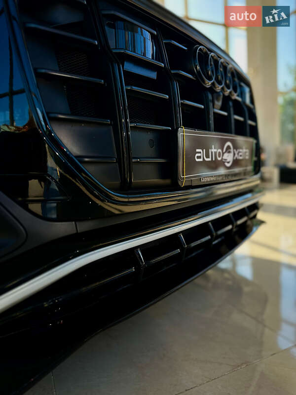 Внедорожник / Кроссовер Audi SQ8 2020 в Николаеве