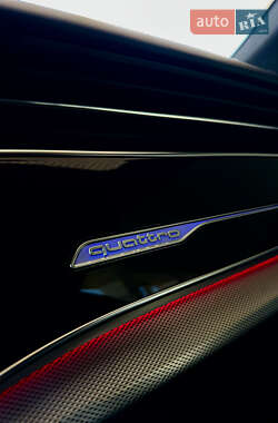 Внедорожник / Кроссовер Audi SQ8 2020 в 