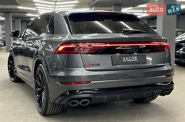 Внедорожник / Кроссовер Audi SQ8 2024 в 