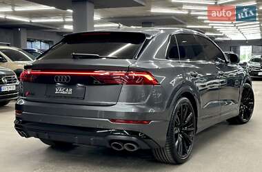 Внедорожник / Кроссовер Audi SQ8 2024 в 