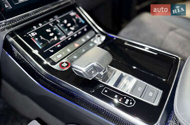 Внедорожник / Кроссовер Audi SQ8 2021 в 