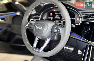 Внедорожник / Кроссовер Audi SQ8 2021 в 