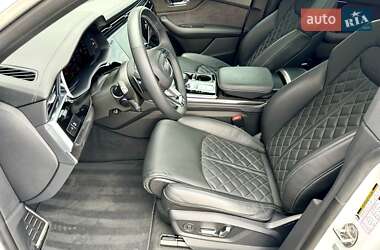 Внедорожник / Кроссовер Audi SQ8 2023 в 