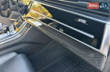 Внедорожник / Кроссовер Audi SQ8 2021 в 
