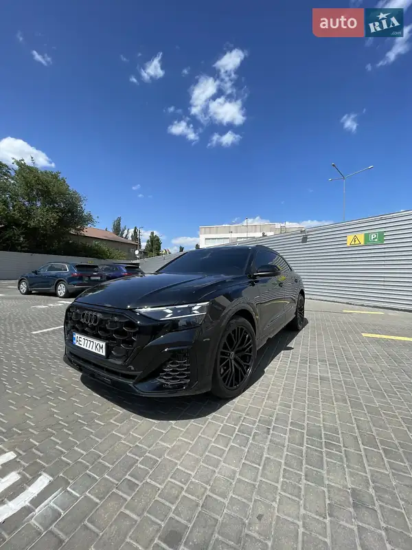 Audi SQ8