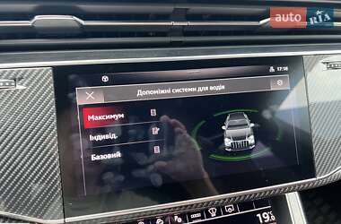Внедорожник / Кроссовер Audi SQ8 2021 в 