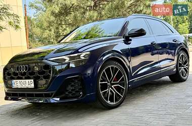 Внедорожник / Кроссовер Audi SQ8 2021 в 