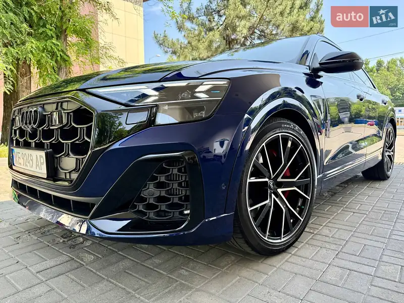 Audi SQ8