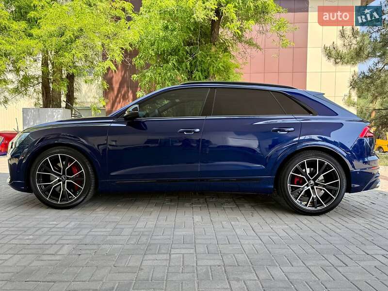 Внедорожник / Кроссовер Audi SQ8 2021 в Днепре фото 20 Внедорожник / Кроссовер Audi SQ8 2021 в Днепре
