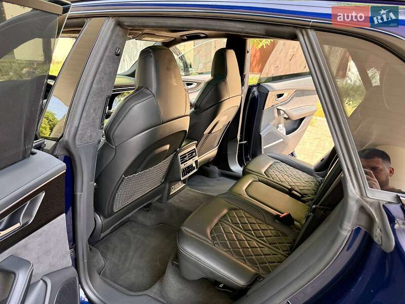 Внедорожник / Кроссовер Audi SQ8 2021 в Днепре фото 25 Внедорожник / Кроссовер Audi SQ8 2021 в Днепре