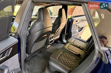 Внедорожник / Кроссовер Audi SQ8 2021 в 