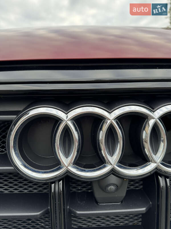 Внедорожник / Кроссовер Audi SQ8 2020 в Владимире