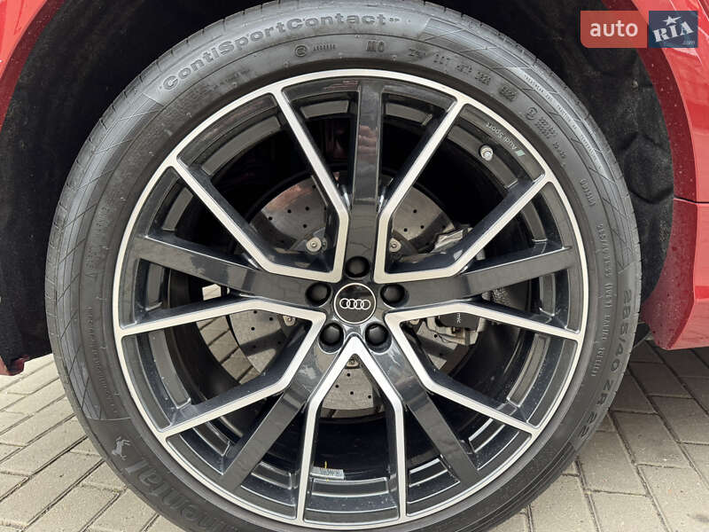 Внедорожник / Кроссовер Audi SQ8 2020 в Владимире