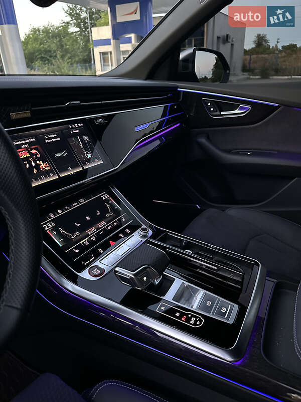 Внедорожник / Кроссовер Audi SQ8 2024 в Кропивницком